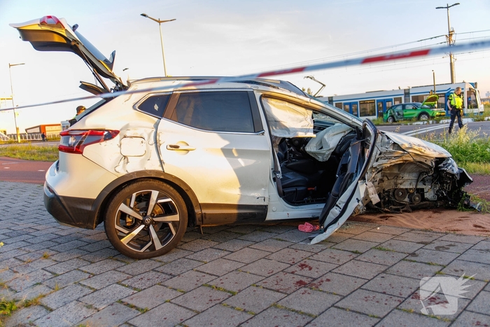Drie auto's betrokken bij aanrijding met letsel