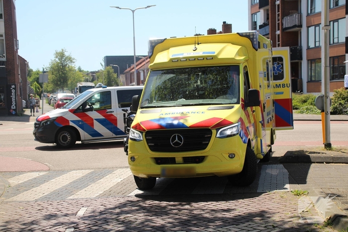 Oude man gewond bij ongeval met scootmobiel