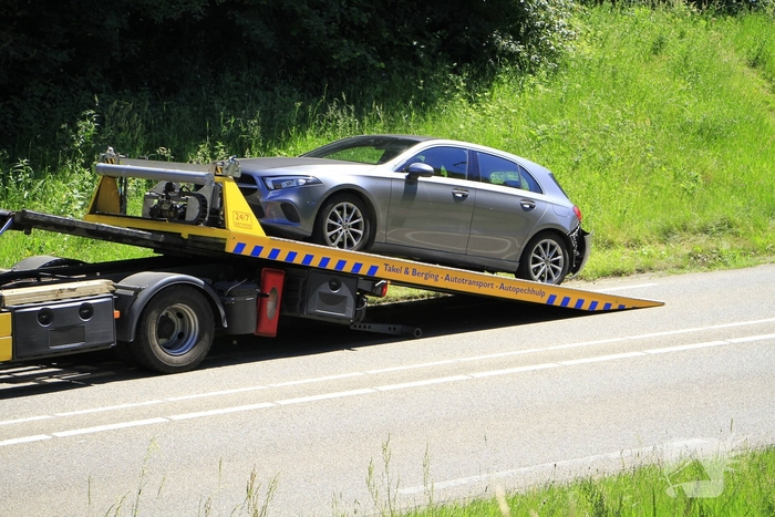 Aanrijding tussen voertuigen leidt tot lichte verkeershinder