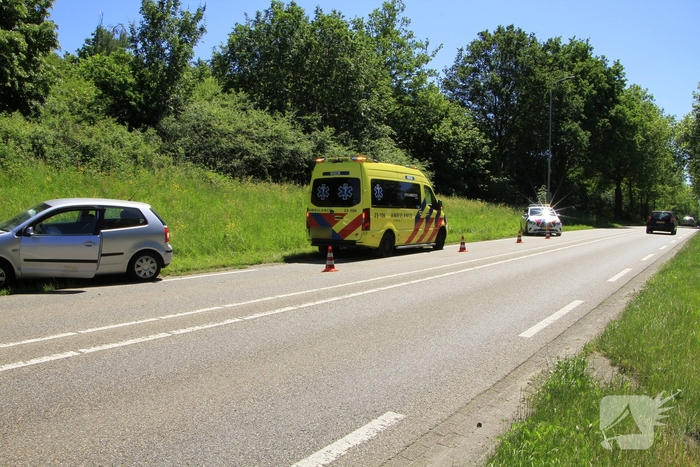 Aanrijding tussen voertuigen leidt tot lichte verkeershinder