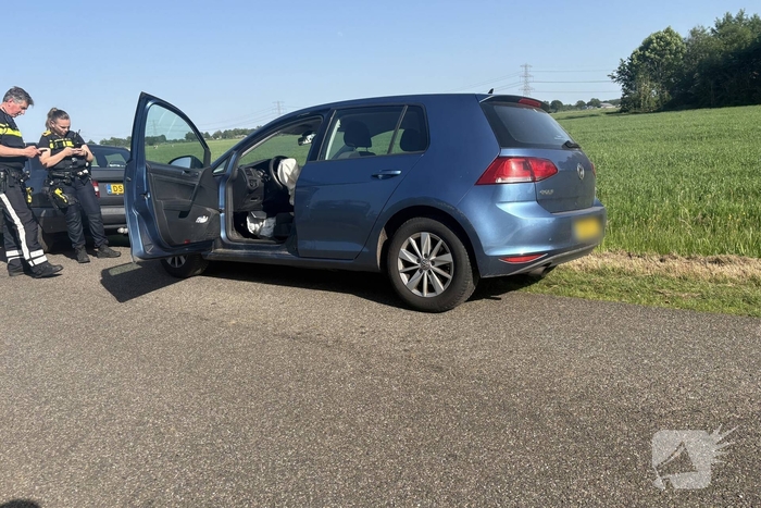 Botsing tussen twee auto's leidt tot ambulance-inzet
