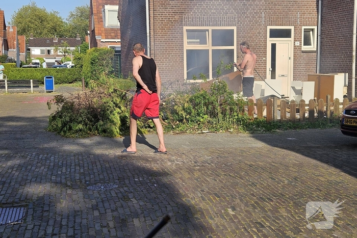 Brandweer snel ter plaatse bij buitenbrand