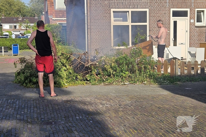 Brandweer snel ter plaatse bij buitenbrand