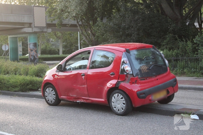 Weer ongeluk op meest beruchte rotonde spijkenisse