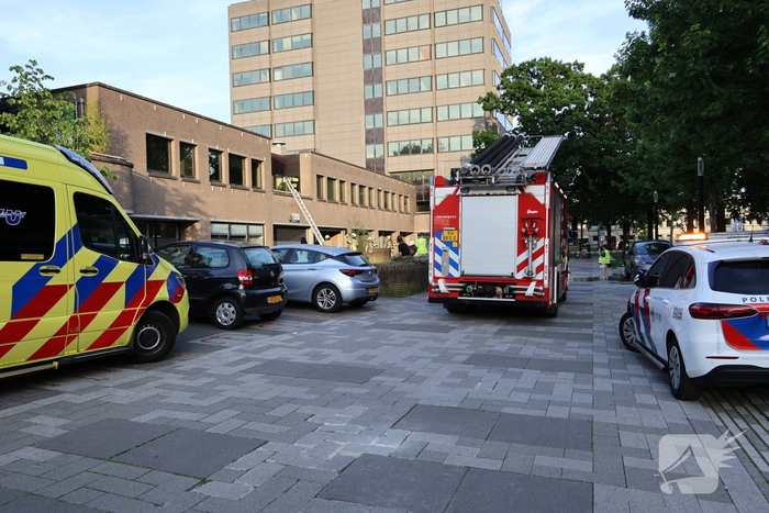 Fietsenhok gaat volledig in vlammen op