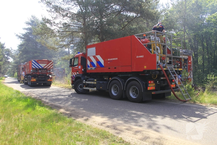 Grote brand in bosgebied snel geblust