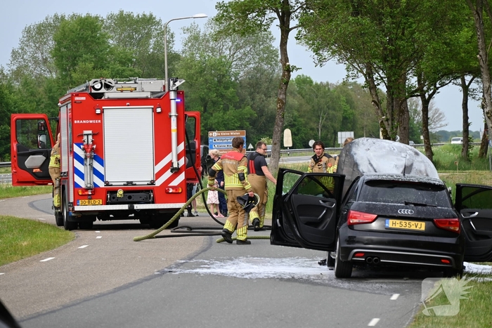 Motorcompartiment verwoest door brand