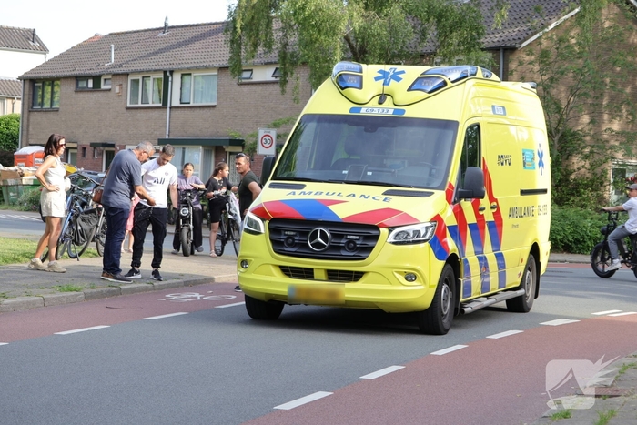 Vrouw gewond na val met scootmobiel