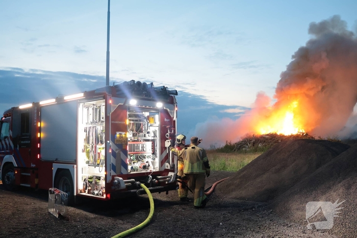 Forse buitenbrand in Amersfoort