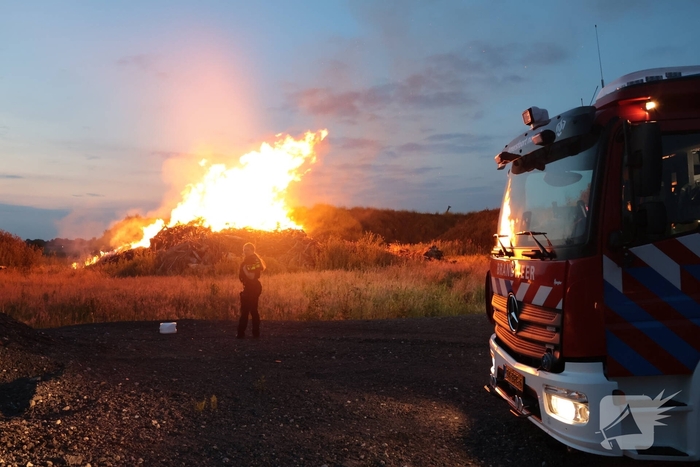 Forse buitenbrand in Amersfoort