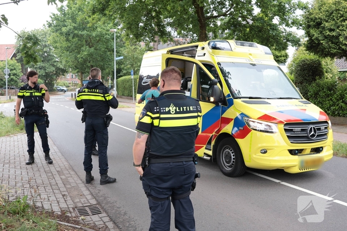 Ongeval met motorscooter en auto leidt tot doorrijden