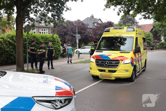 Ongeval met motorscooter en auto leidt tot doorrijden
