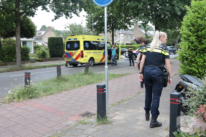 Ongeval met motorscooter en auto leidt tot doorrijden