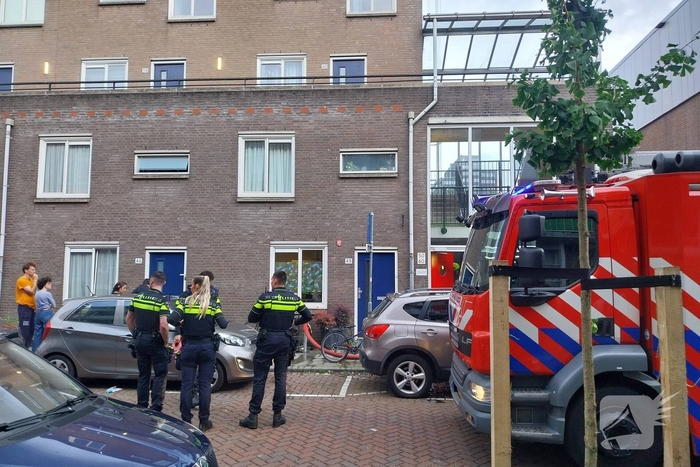 Gebouwbrand veroorzaakt sterke rooklucht