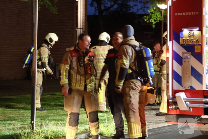 Explosie bij woning zorgt voor grote schade