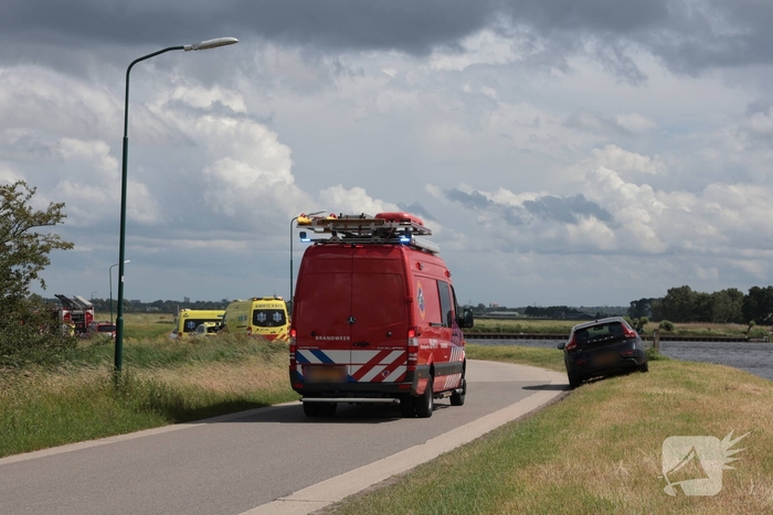 Traumahelikopter ingezet voor persoon te water