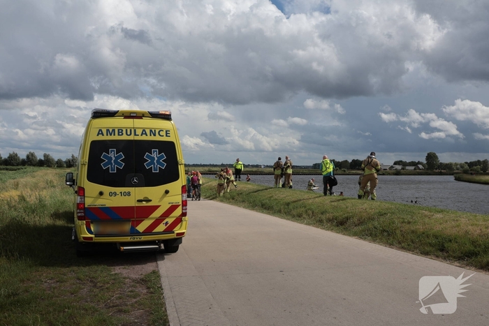 Traumahelikopter ingezet voor persoon te water
