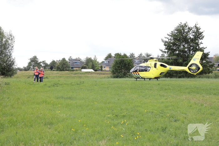 Traumahelikopter ingezet voor persoon te water