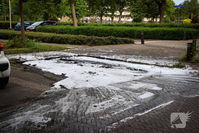 Meerdere autobranden zorgen voor onveilig gevoel, politie doet onderzoek
