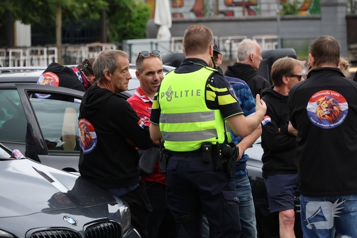 Demonstratie trekt veel aandacht