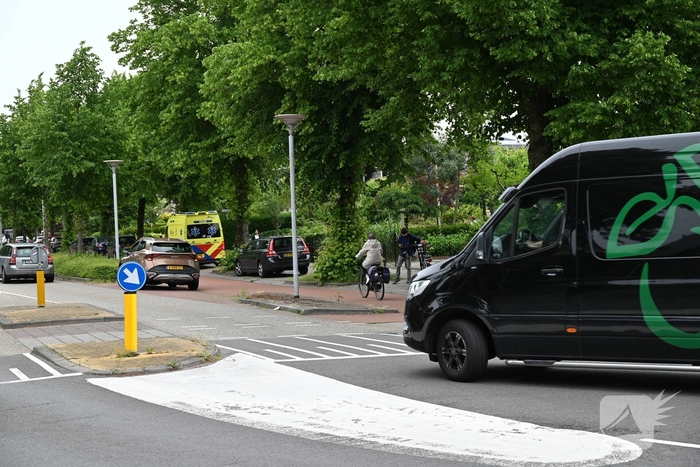 Aanrijding op fietspad leidt tot hulpverlening
