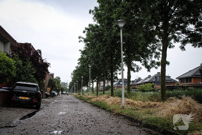 Krachtige windvlaag veroorzaakt overlast