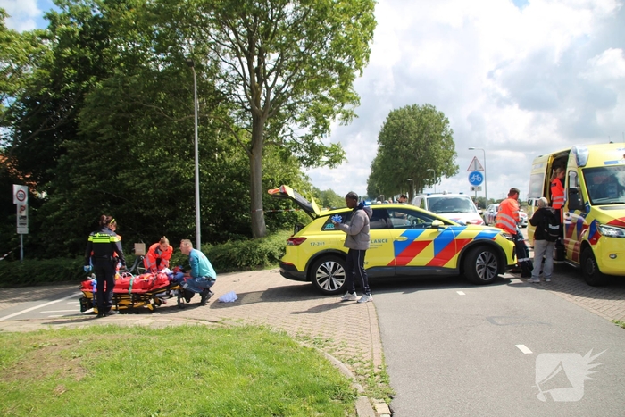Zwaar ongeval met gewonden na aanrijding tussen scooter en auto