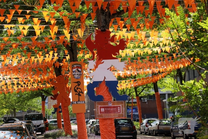 Bekende oranjestraat bijna klaar voor WK-voetbal