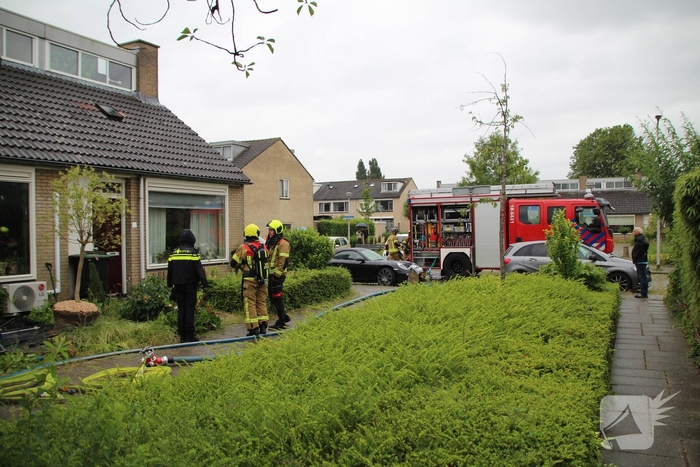 Flinke rookontwikkeling bij dakbrand