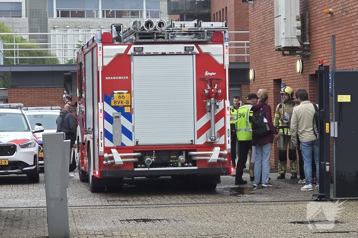 Brandgerucht bij politiebureau