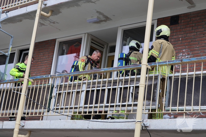 Pan op het vuur zorgt voor rookontwikkeling in woning
