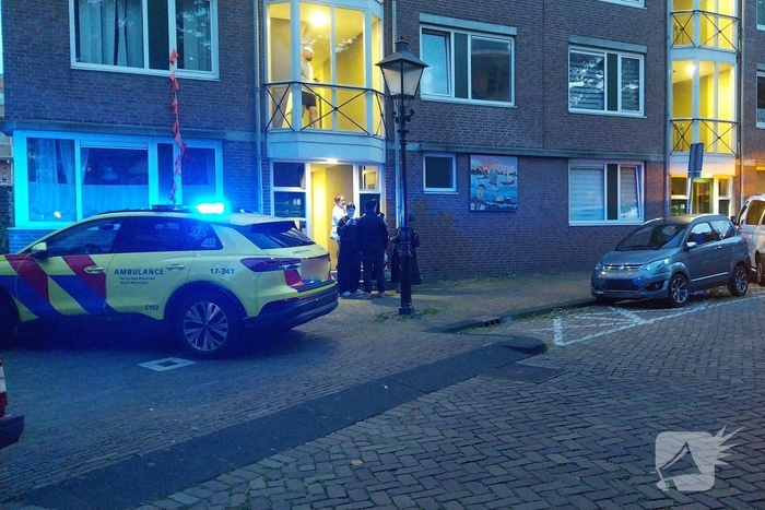 Kind naar ziekenhuis na val uit woning