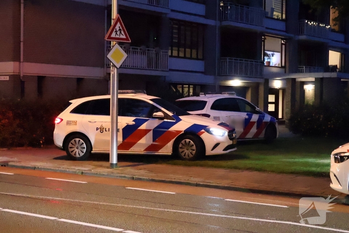 Politie doet inval in woning