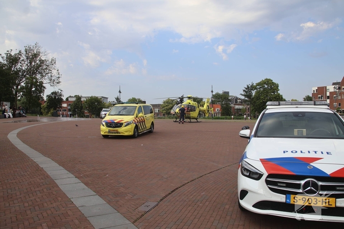 Aanhoudingen nadat persoon gewond raakt na steekincident