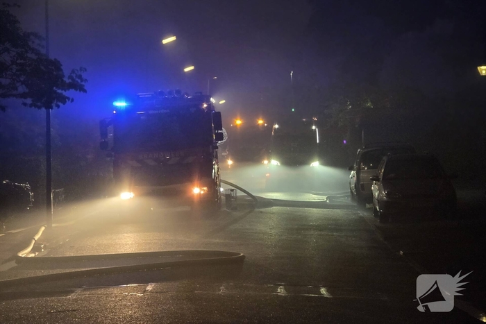 Grote brand in woningen na blikseminslag,