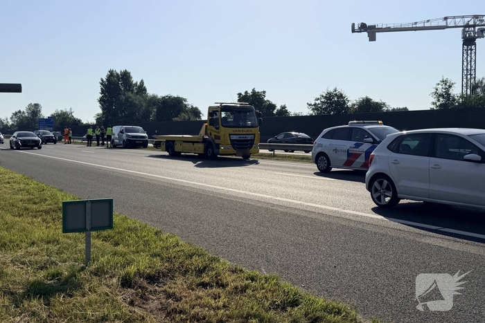 Aanrijding op drukke weg zonder gewonden