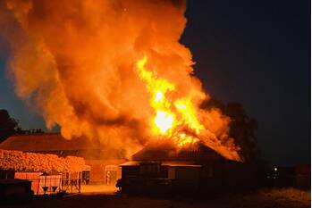 brand hoogstraat uden