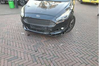 ongeval dorpsplein stolwijk