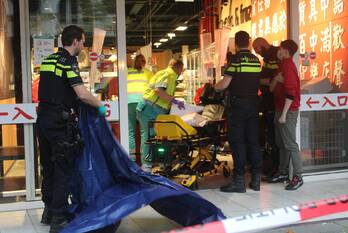 steekincident west-kruiskade rotterdam