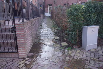 waterlekkage oude haven bunschoten-spakenburg