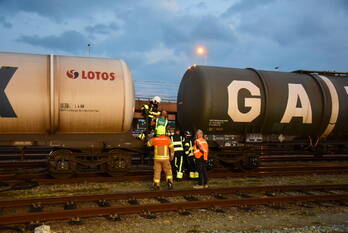 brand rijksweg a15 botlek rotterdam