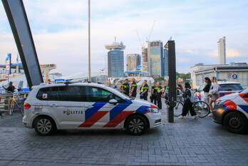 steekincident de ruijterkade amsterdam