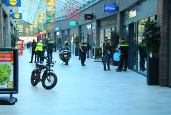 steekincident bezaanjachtplein amsterdam