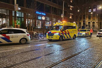 steekincident nieuwezijds voorburgwal amsterdam