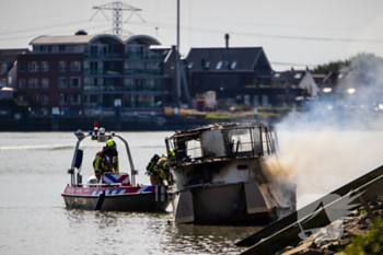 brand hoogendijklaan nieuwerkerk aan den ijssel