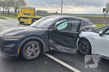 ongeval larserweg - n302 lelystad