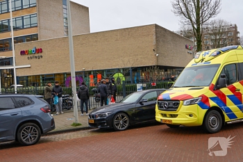 steekincident burgemeester hogguerstraat amsterdam